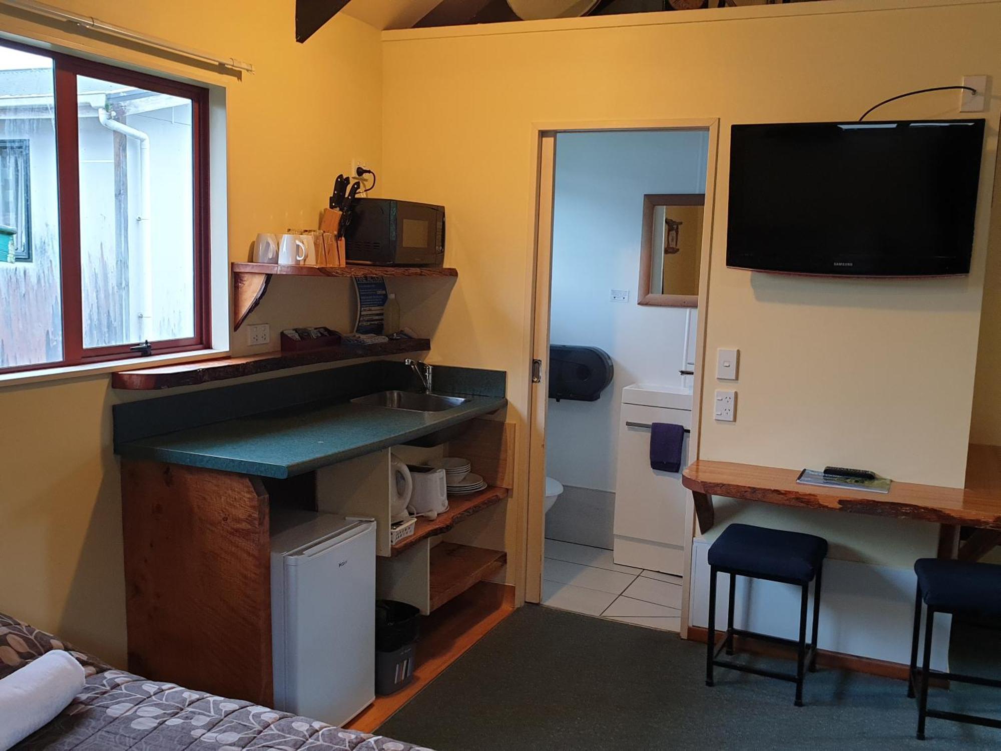 Glow Worm Accommodation Franz Josef Exterior photo