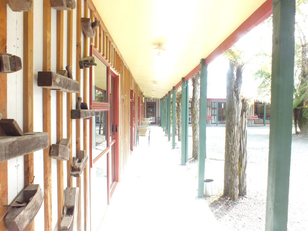 Glow Worm Accommodation Franz Josef Exterior photo