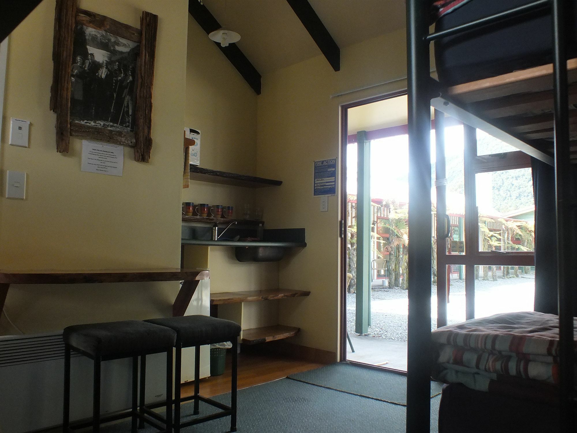 Glow Worm Accommodation Franz Josef Exterior photo